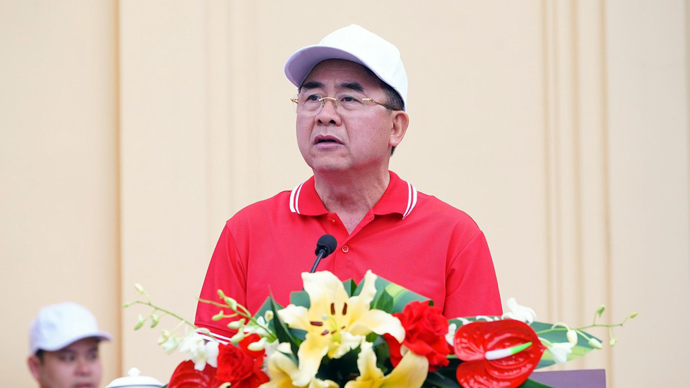 Phát biểu kêu gọi toàn dân tập thể dục, ông Lê Khắc Nam - Phó Chủ tịch UBND TP Hải Phòng nhấn mạnh, ngày hội nhằm động viên đông đảo các tầng lớp nhân dân tập luyện thể dục thể thao, góp phần nâng cao nhận thức về vai trò, tác dụng của tập luyện thể dục thể thao, nâng cao sức khỏe, chất lượng cuộc sống, xây dựng lối sống văn minh, lành mạnh.