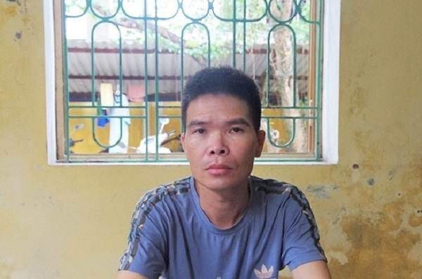 Anh T.V.L tại cơ quan công an. Ảnh: CAHD