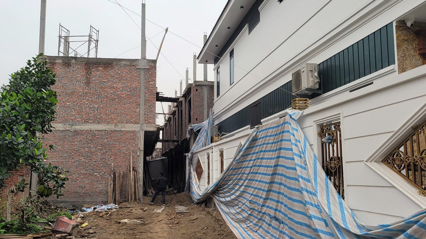 Dãy nhà liền kề của gia đình ông Vũ Khắc Hiệp - Chủ tịch UBND phường Lãm Hà (Kiến An, Hải Phòng).