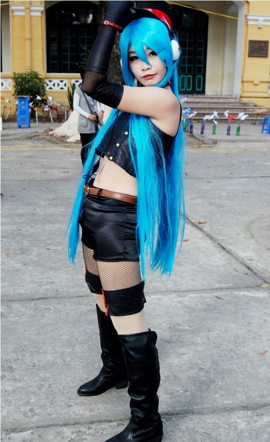 Sức cuốn hút không thể chối từ từ hội chợ đặc sắc bậc nhất Hà Thành đã được khẳng định khi chỉ sau 1 tuần xuất hiện, fanpage của Ka-Chow đã lên tới hơn 10.000 lượt like hàng nghìn lượt chia sẻ