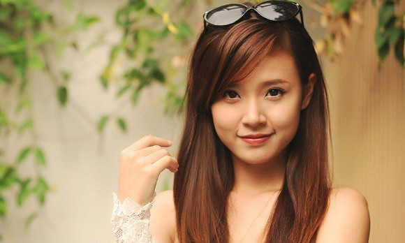 Midu chưa tham gia dự án nghệ thuật nào mới sau “Hoàng Tử và Lọ Lem”. Bài viết: http://news.zing.vn/Nhung-hot-girl-mai-me-kinh-doanh-bo-be-nghe-thuat-post356097.html#home_cate.tinmoi Nguồn Zing News 