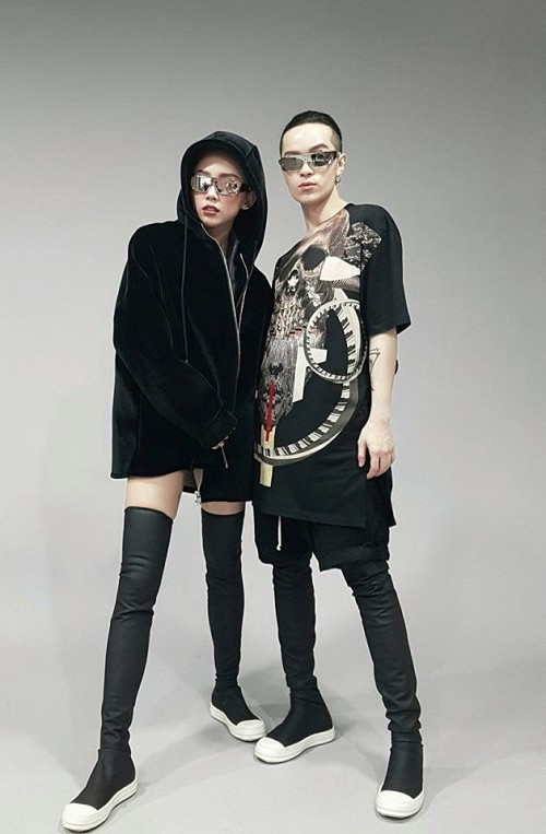 “Nói thời trang của HLV The Voice thảm hoạ là hơi quá“ ảnh 1