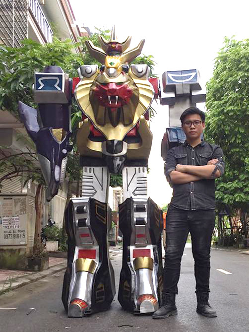 9X làm giàu từ thiết kế phục trang, đạo cụ ảnh 3