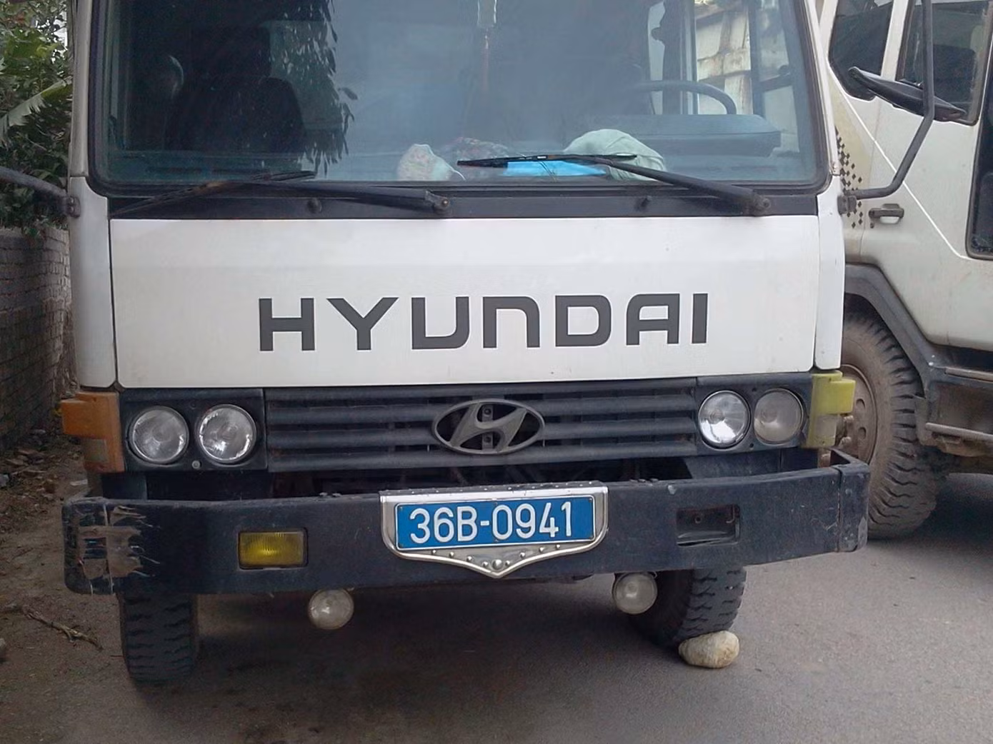 Xe mang biển xanh 36B-0941 