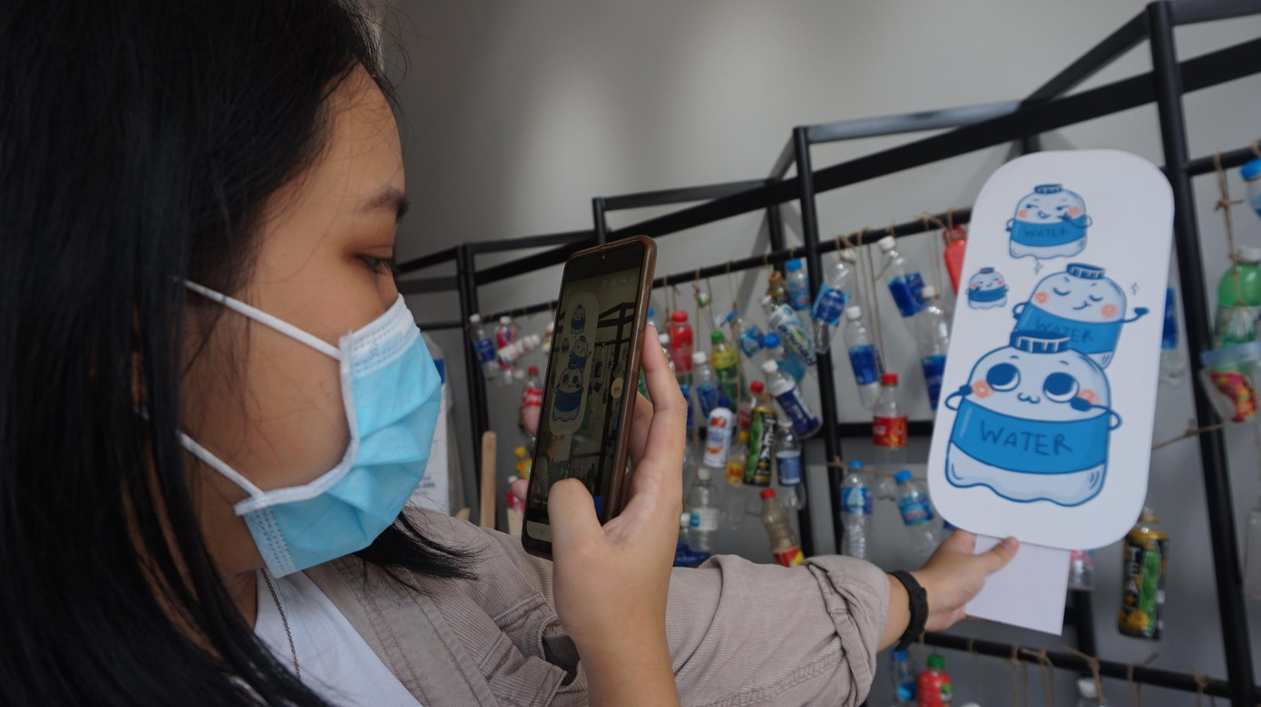 Sau khi dự án “Đổi chai nhựa lấy vớ” hoàn thành, nhóm sẽ trích 50% lợi nhuận để thành lập quỹ.