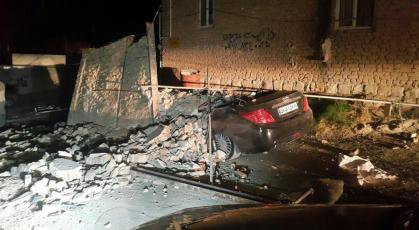 Cảnh tượng tan hoang sau động đất khiến hơn 2700 người thương vong ảnh 10