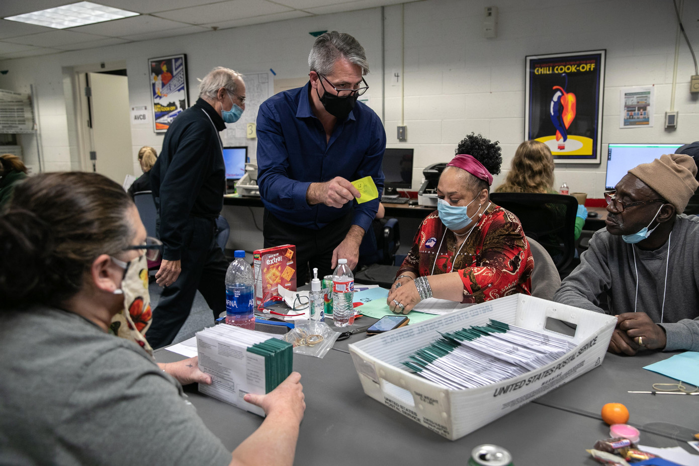 Đương kim Tổng thống Trump tuyên bố thắng lớn ảnh 27