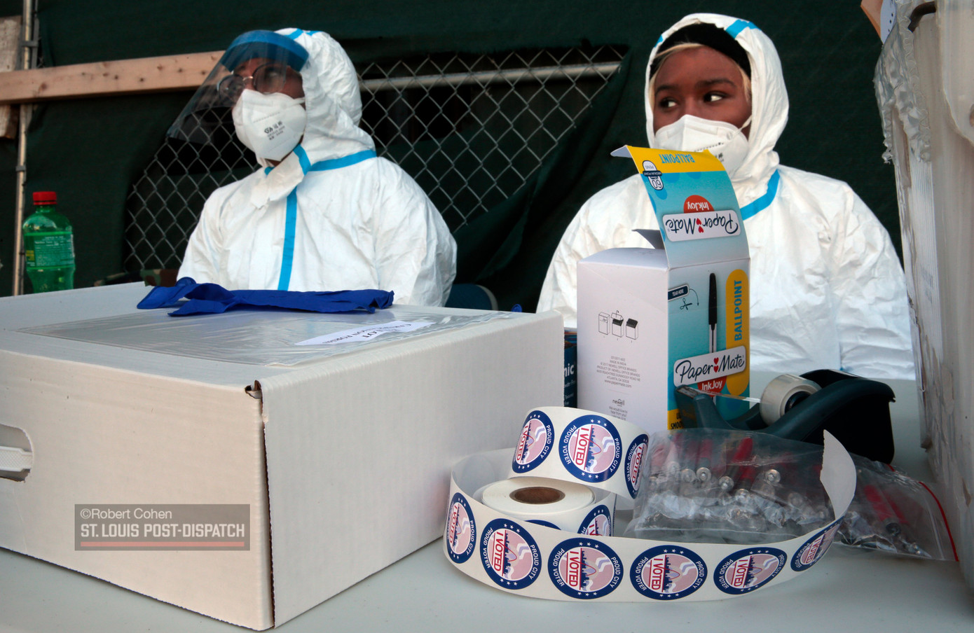 Cuộc chạy đua vào Nhà Trắng khó đoán nhất lịch sử Mỹ ảnh 14