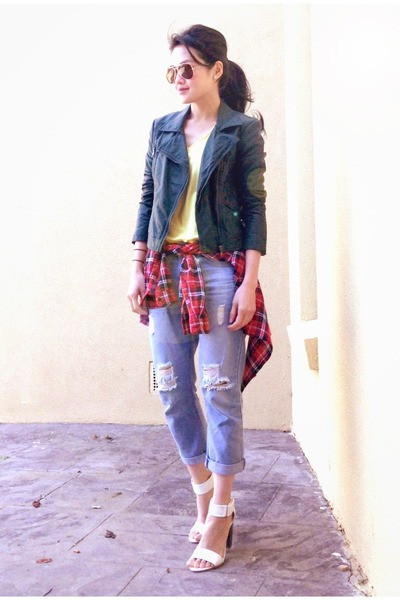 Những kiểu áo len phá cách mix layer hay mix cùng chân váy đem lại ho bạn gái vẻ đẹp ngọt ngào đáng yêu. Thời trang thu chắc chắn không thể thiếu những chiếc áo khoác như blazer, denim hay cardigan....