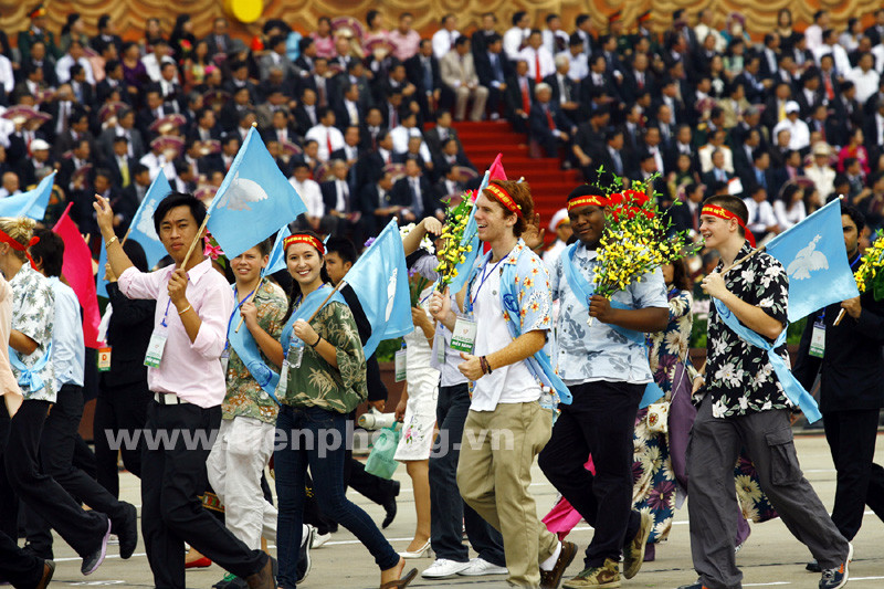 Toàn cảnh lễ diễu binh, diễu hành mừng Đại lễ ảnh 17
