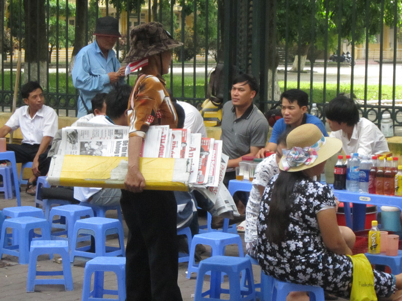 Những tờ báo có đáp án thi đại học cũng bán rất chạy