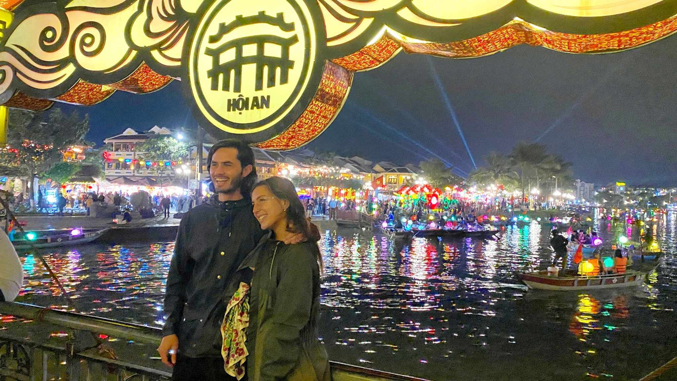 Rực rỡ pháo hoa đón năm mới 2025 ảnh 33 Rực rỡ pháo hoa đón năm mới 2025 ảnh 33