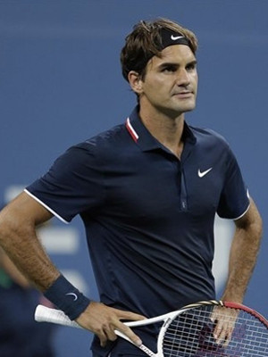 Federer thất vọng sau một pha bóng hỏng ở trận thua Tomas Berdych. Ảnh: Getty Images. Federer thất vọng sau một pha bóng hỏng ở trận thua Tomas Berdych. Ảnh: Getty Images