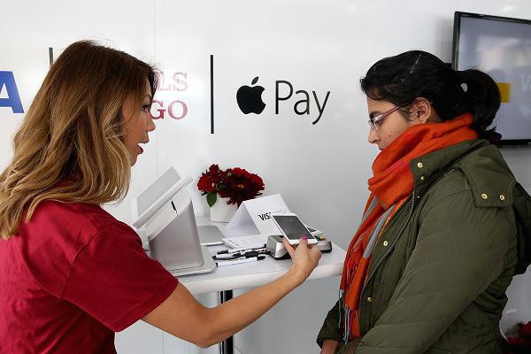 Những quốc gia sắp từ bỏ tiền mặt ảnh 3