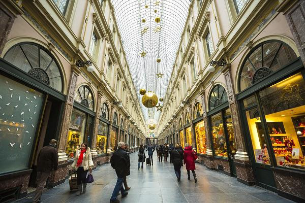 Những quốc gia sắp từ bỏ tiền mặt ảnh 10