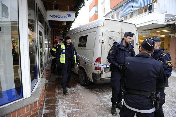 Những quốc gia sắp từ bỏ tiền mặt ảnh 6