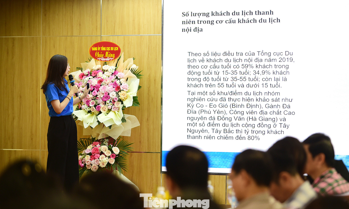 Ths. Nguyễn Hoàng Mai trao đổi tại chương trình.