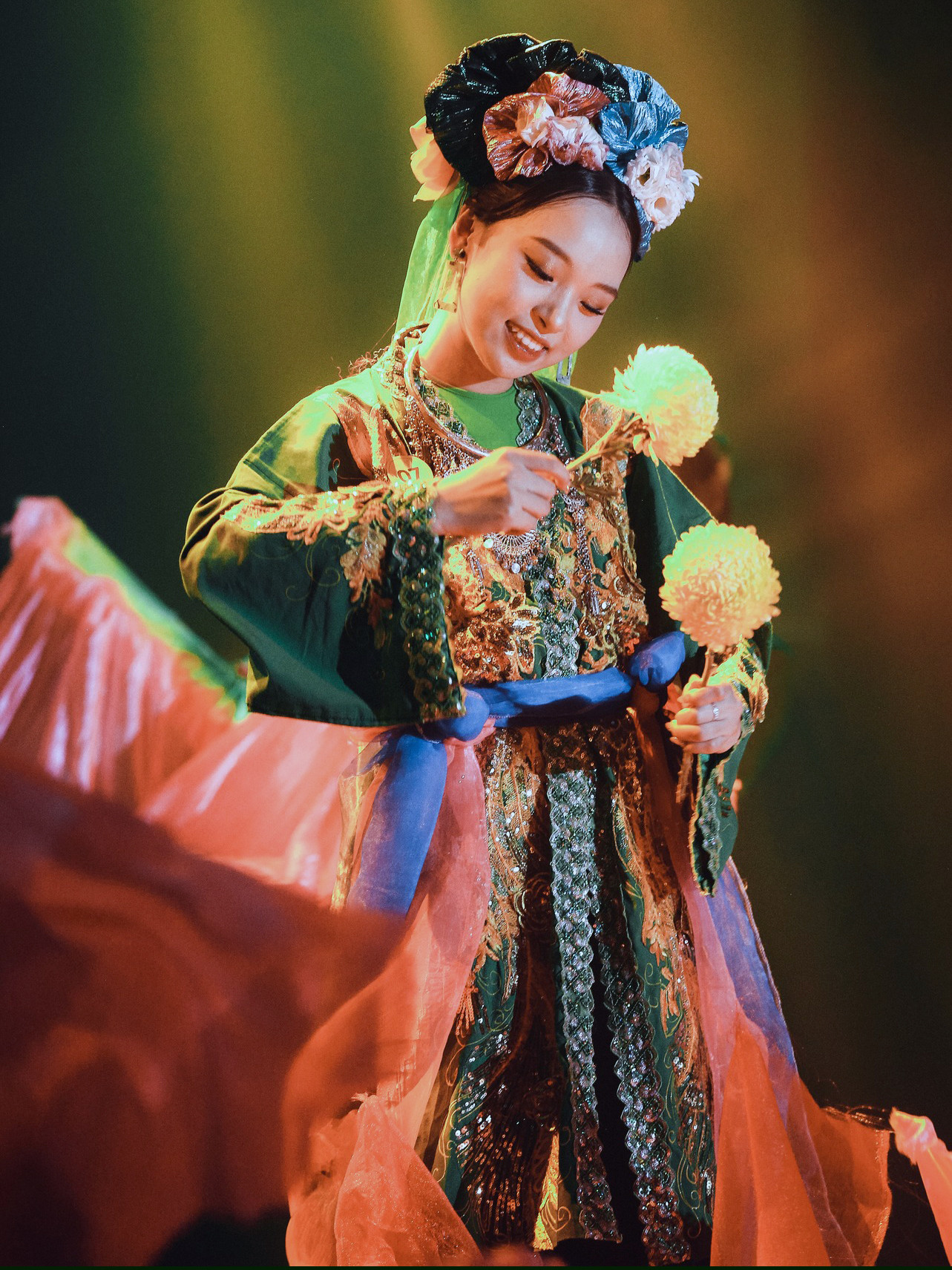 Ngọc Hà trong cuộc thi Tài sắc nữ sinh Báo chí 2023. Ảnh: BTC Ngọc Hà trong cuộc thi Tài sắc nữ sinh Báo chí 2023. Ảnh: BTC