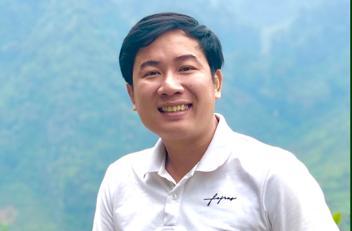 Đại biểu Trần Kim Phẳng Đại biểu Trần Kim Phẳng