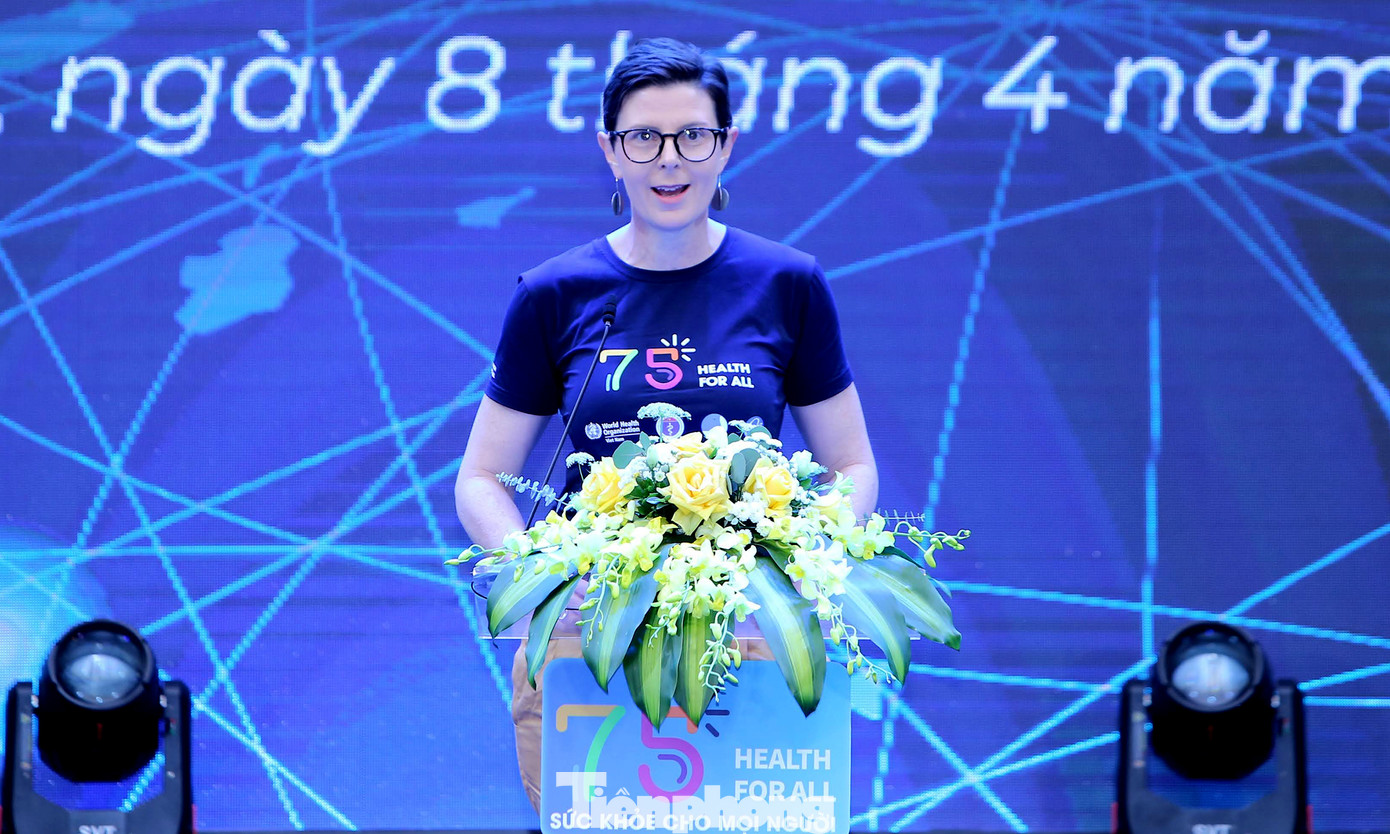 Bà Angela Pratt phát biểu tại chương trình. Ảnh: Lâm Đăng Hải