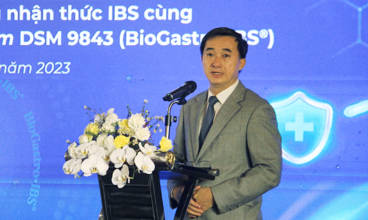 Thứ trưởng Bộ Y tế Trần Văn Thuấn phát biểu tại chương trình. Ảnh: CTV