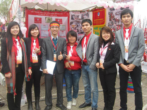 Tại Lễ hội Xuân Hồng 2012, Vũ Ngọc Trường trong vai trò ban tổ chức