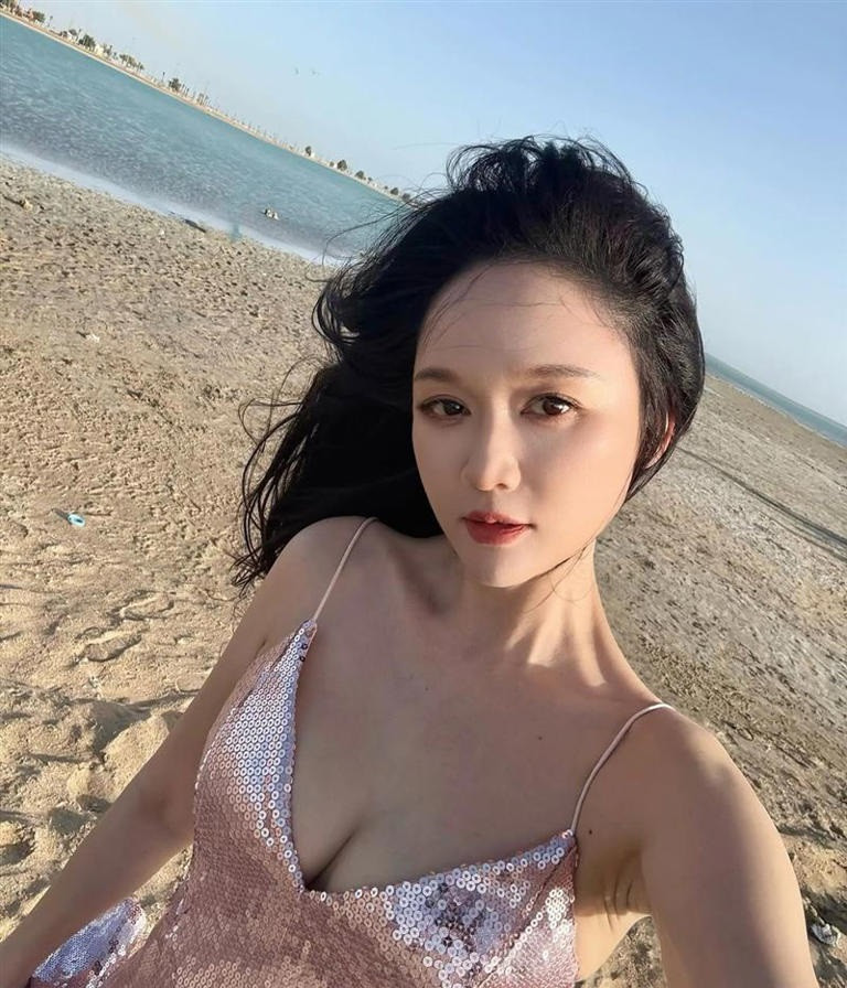 Trần Kiều Ân chịu đau để níu kéo tuổi xuân.