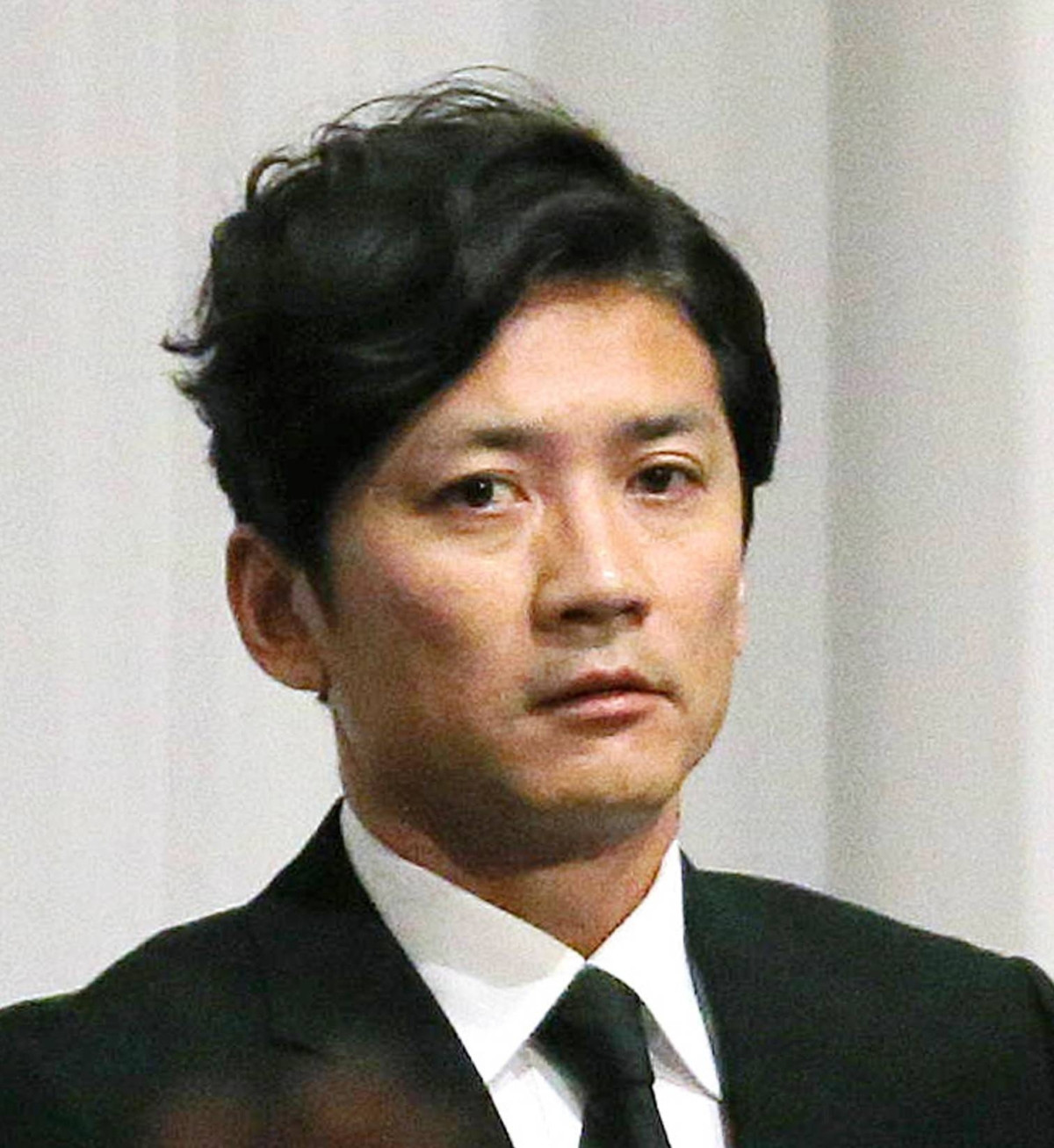 Taichi Kokubun là ngôi sao kỳ cựu của Nhật Bản nhưng đánh mất sự nghiệp vì cáo buộc quấy rối đồng nghiệp nữ.