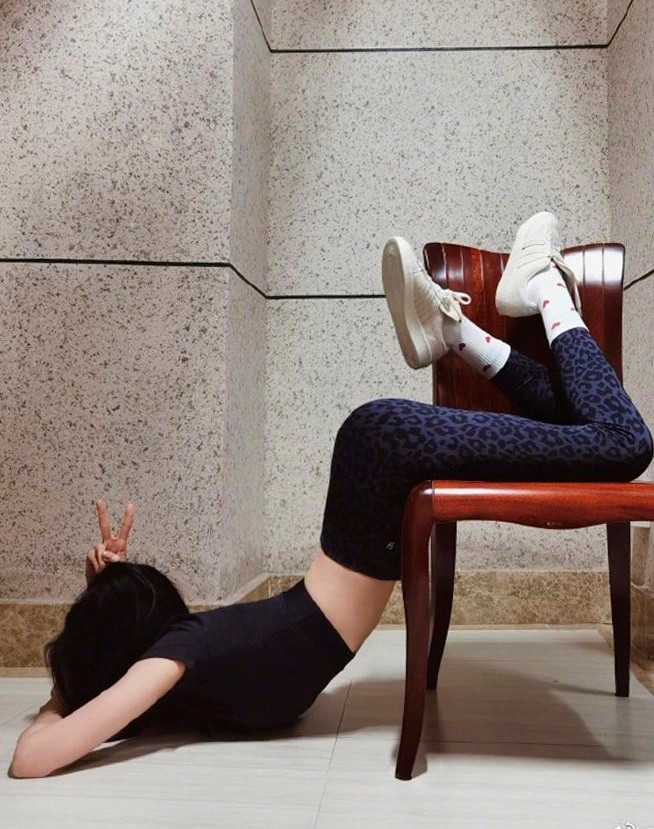 Dương Mịch thường chạy theo các trào lưu độc hại chỉ để gây chú ý với công chúng.