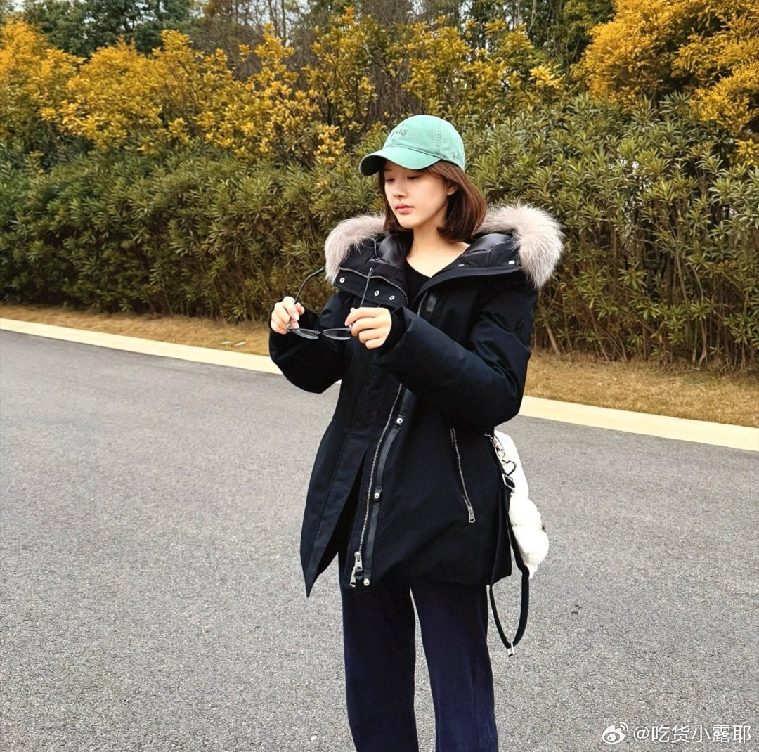 Triệu Lộ Tư đăng hình ảnh mới nhất, khán giả lo lắng vì cô đã nghỉ ngơi nhưng sức khỏe vẫn chưa tốt. Triệu Lộ Tư đăng hình ảnh mới nhất, khán giả lo lắng vì cô đã nghỉ ngơi nhưng sức khỏe vẫn chưa tốt.