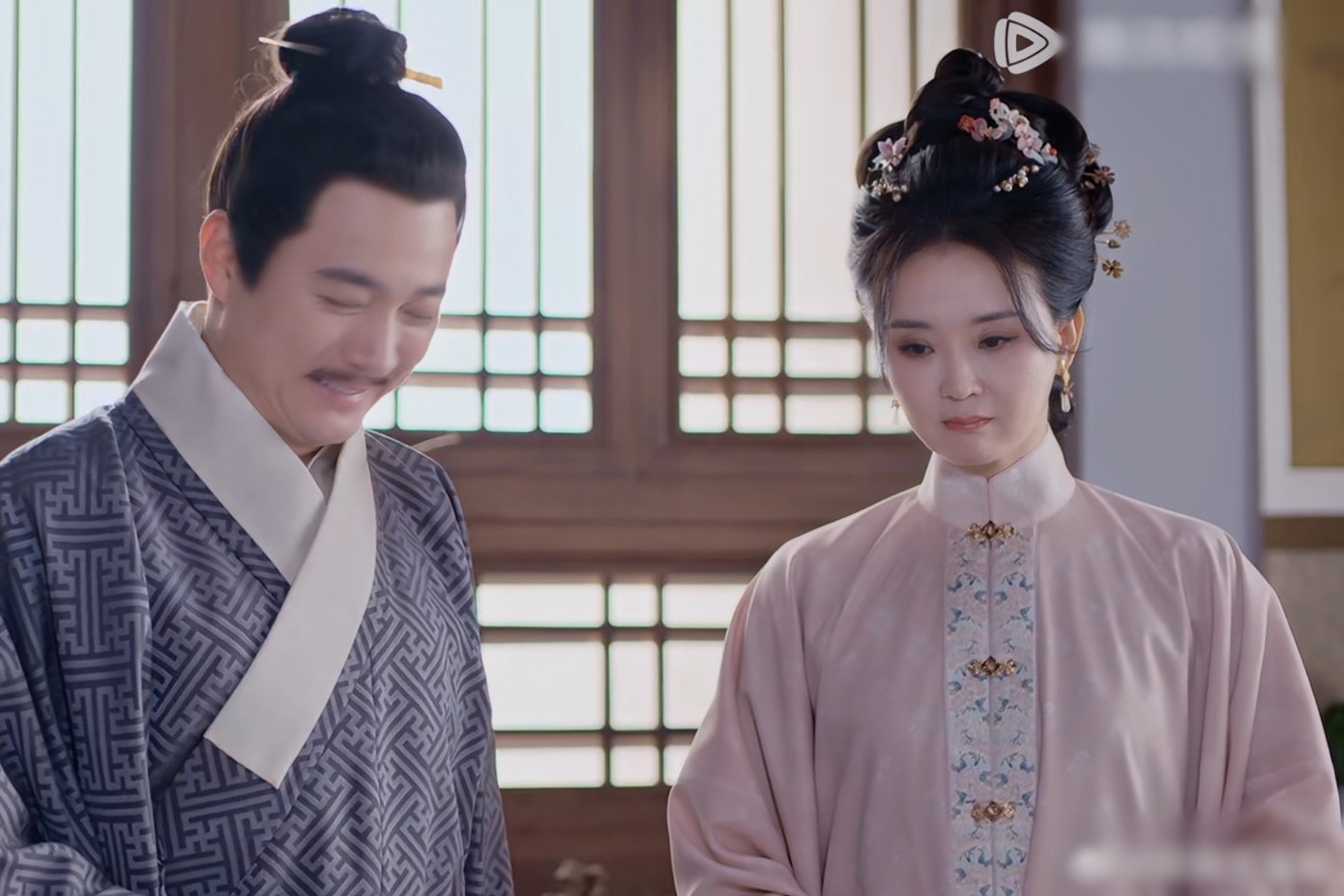 Vương Diễm từng bỏ nghề để lấy đại gia. Vương Diễm từng bỏ nghề để lấy đại gia.