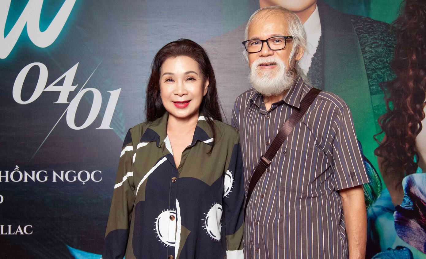 NSND Kim Xuân đến ủng hộ tinh thần Dược sĩ Tiến, cả hai có dịp hợp tác cùng nhau trong phim Hạnh phúc máu.