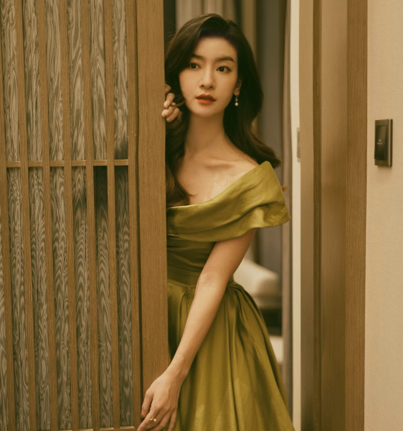 Lý Thạnh từng có hành động vô ơn với ân sư Quỳnh Dao. Lý Thạnh từng có hành động vô ơn với ân sư Quỳnh Dao.