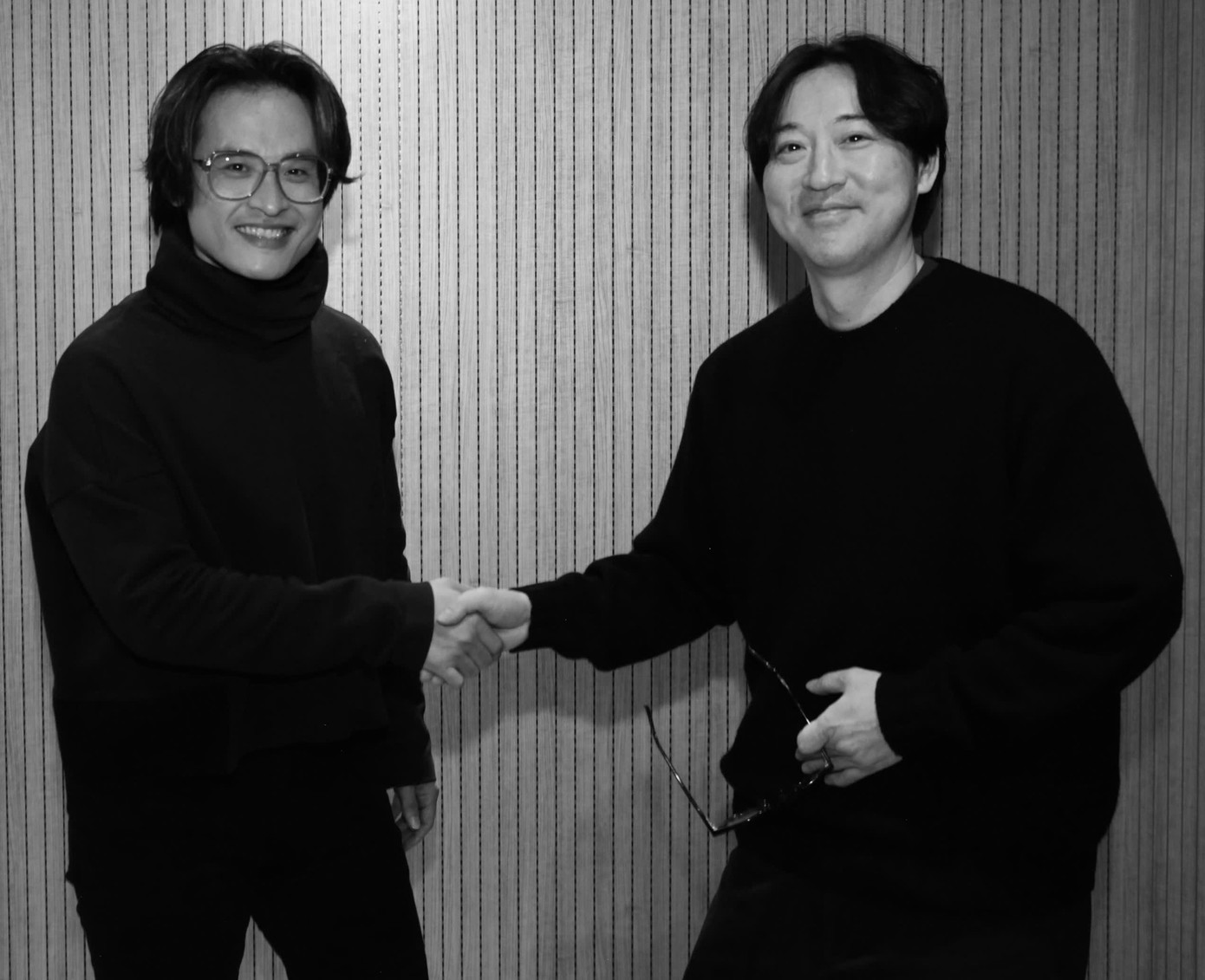 "Dear, Memory không chỉ là tác phẩm âm nhạc Yiruma dành tặng Hà Anh Tuấn, mà còn gửi đến tất cả khán giả yêu nhạc tại Việt Nam", Yiruma chia sẻ. "Dear, Memory không chỉ là tác phẩm âm nhạc Yiruma dành tặng Hà Anh Tuấn, mà còn gửi đến tất cả khán giả yêu nhạc tại Việt Nam", Yiruma chia sẻ.