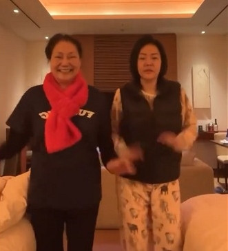 Gia đình Từ Hy Viên đang phải nhận chỉ trích. Gia đình Từ Hy Viên đang phải nhận chỉ trích.