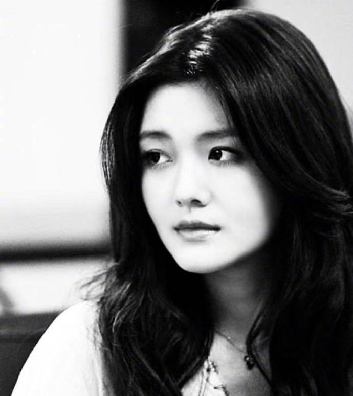 Từ Hy Viên đã 3 lần bỏ lỡ cơ hội cứu sống mình. Theo truyền thông Trung Quốc, việc nhập viện cấp cứu tại Nhật Bản có nhiều khó khăn.