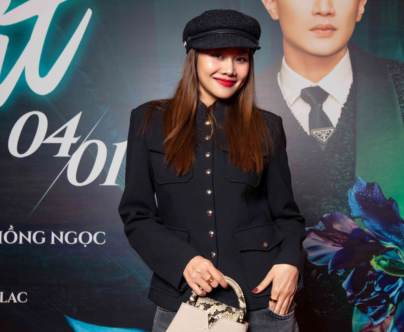 Người mẫu Thanh Hằng hết lòng ủng hộ đồng nghiệp.