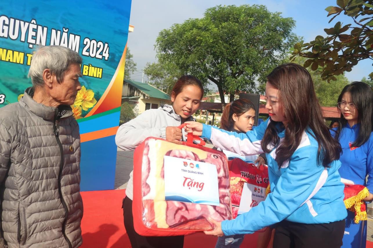 Những năm gần đây, đời sống người dân Quảng Bình được quan tâm chu đáo