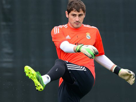 Casillas không còn chỗ đứng tại Bernabeu