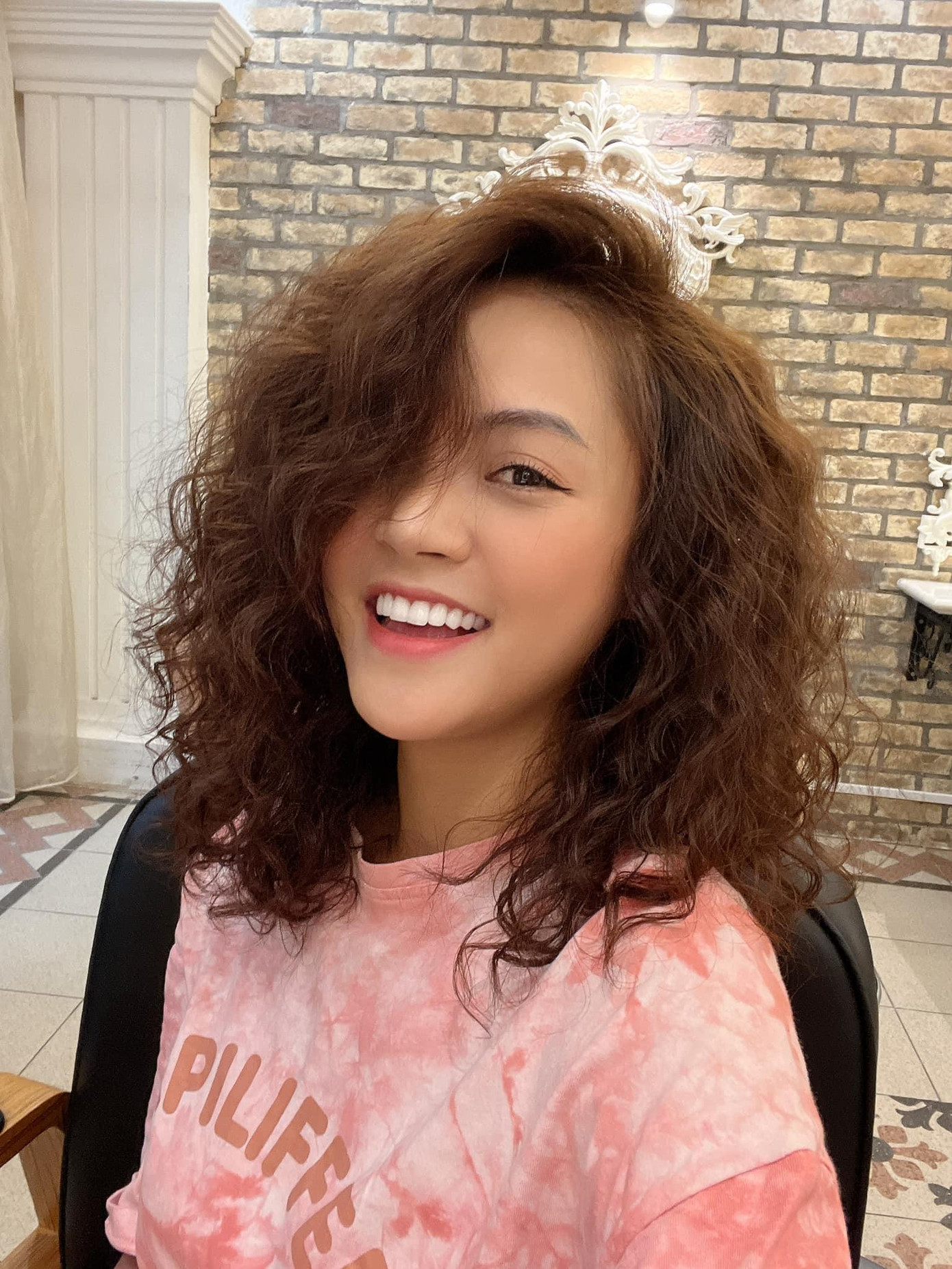 Thu Quỳnh làm tóc mới để phục vụ vai diễn mới toanh.