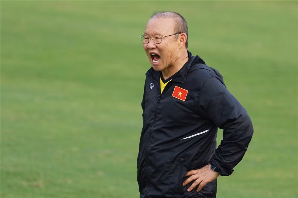 Dòng 'tút' bị xoá và bí mật người được bầu Đức tiến cử ảnh 2