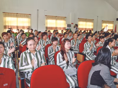 Các trại viên Trại giam Thanh Xuân (Thanh Oai, Hà Nội) tại buổi giao lưu. Anh: Cẩm Kỳ