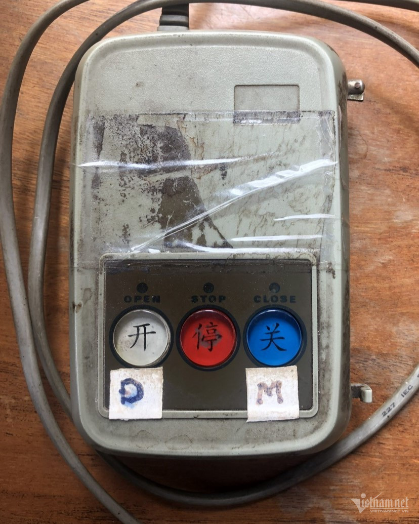 "Thủ phạm" gây nhiễu cho các thiết bị smartkey ở xung quanh. Ảnh: T.N "Thủ phạm" gây nhiễu cho các thiết bị smartkey ở xung quanh. Ảnh: T.N