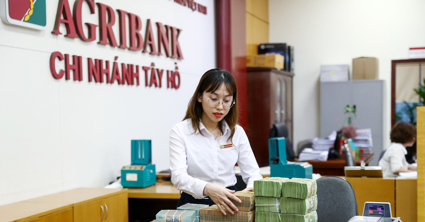 Tính đến tháng 12/2023, lượng tiền gửi của các tổ chức kinh tế và dân cư gửi tại các tổ chức tín dụng đạt 13,37 triệu tỷ đồng.