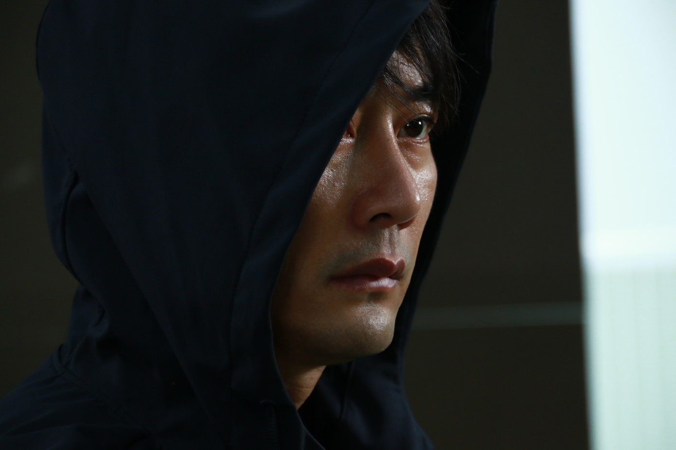 Tạo hình của Khôi Trần trong vai phản diện.