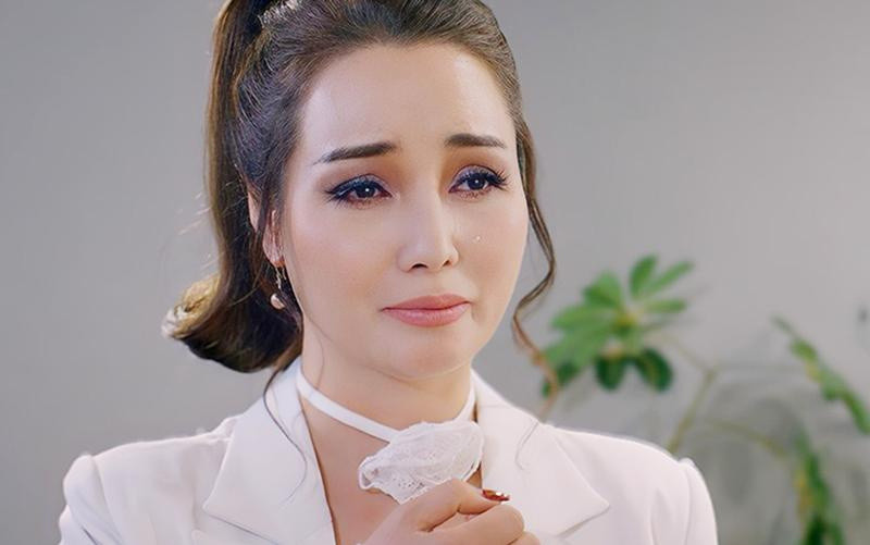 Mai Thu Huyền bất ngờ và bức xúc khi đọc những tin liên quan đến việc tố Trấn Thành chèn ép đồng nghiệp.