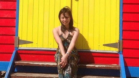 Thiếu nữ tử vong trong phòng tắm vì... máy tính bảng ảnh 1