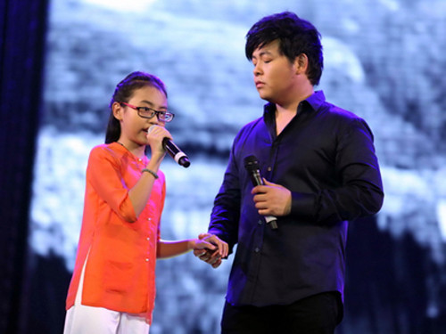 Ca sĩ Quang Lê cho biết anh xem Phương Mỹ Chi như con của mình - Ảnh: Độc Lập