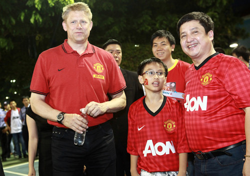 Nghệ sĩ hài Chí Trung là một người hâm mộ M.U