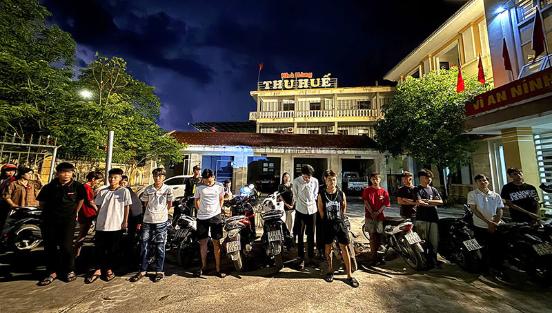 Các "quái xế" ở khu vực nông thôn cũng bị khống chế.